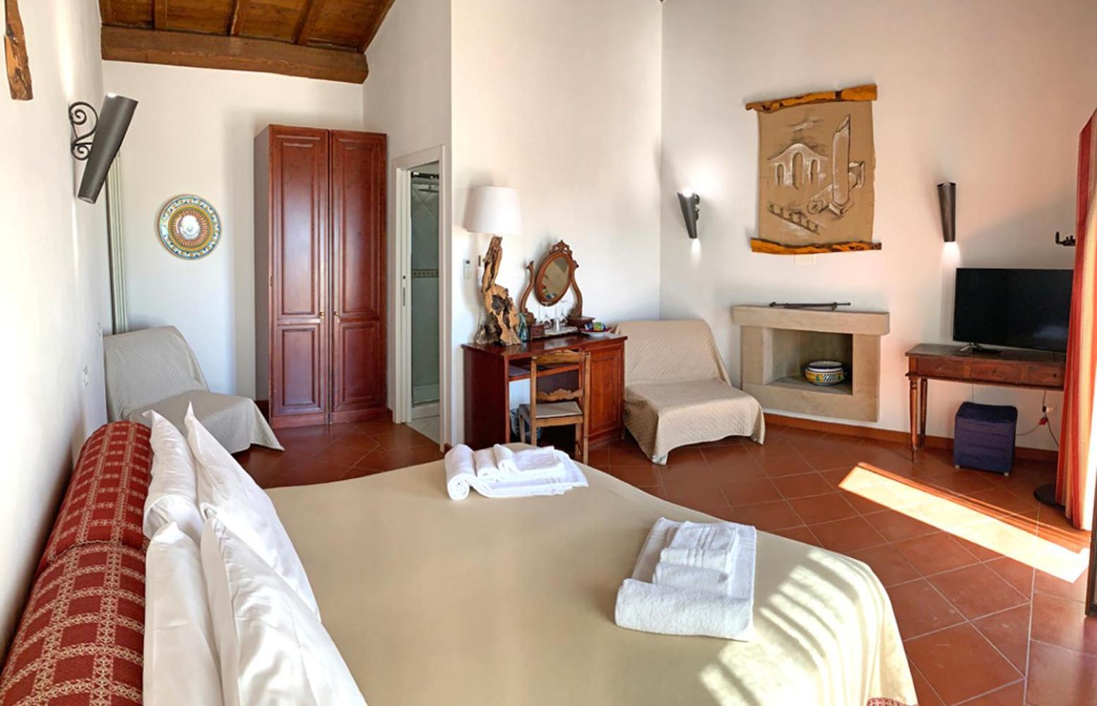 Resort Fonte Vulci Canino 外观 照片
