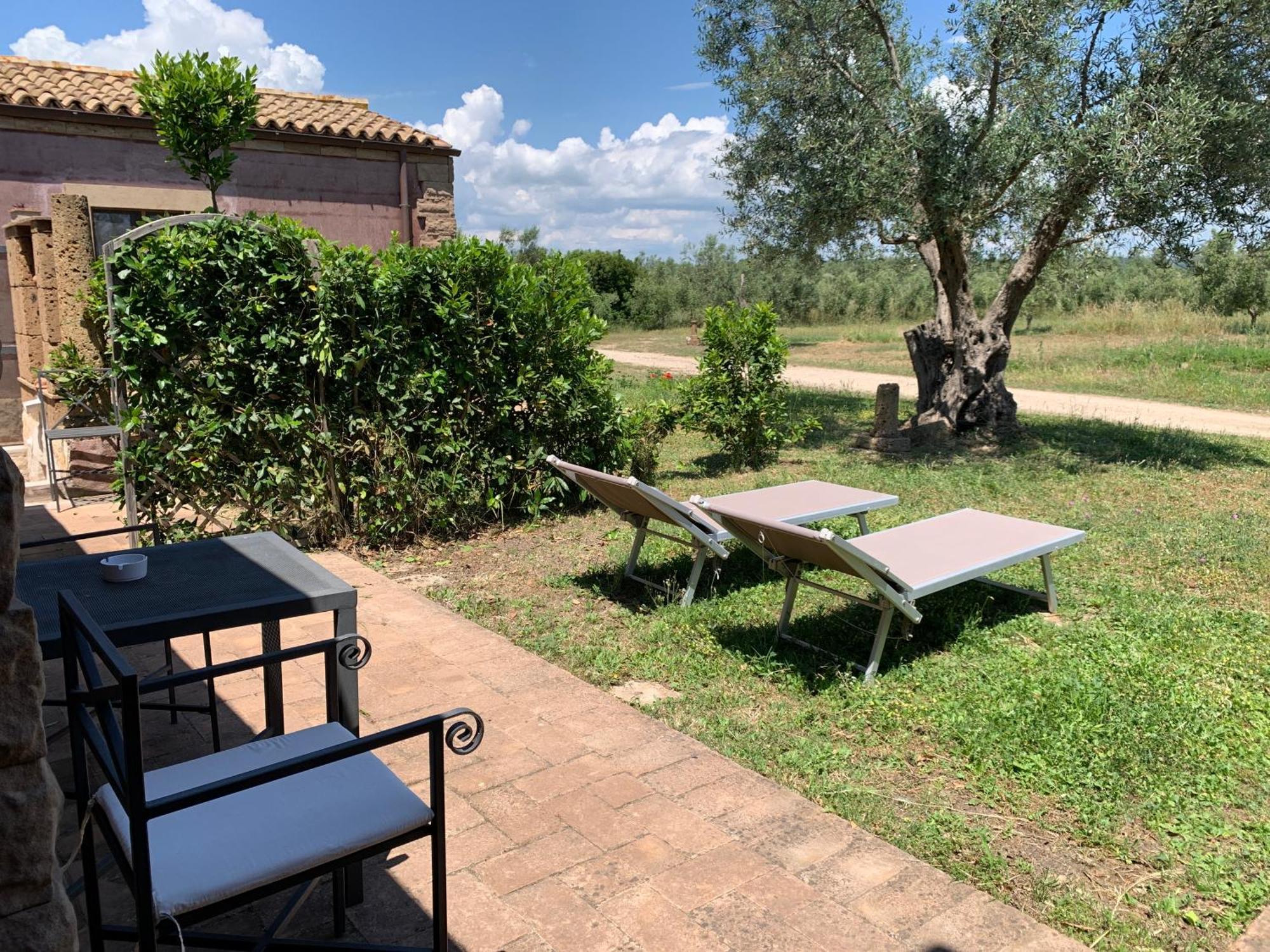 Resort Fonte Vulci Canino 外观 照片